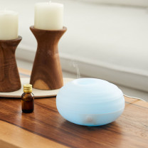 LA 20 - Diffuseur d'arômes avec câble USB